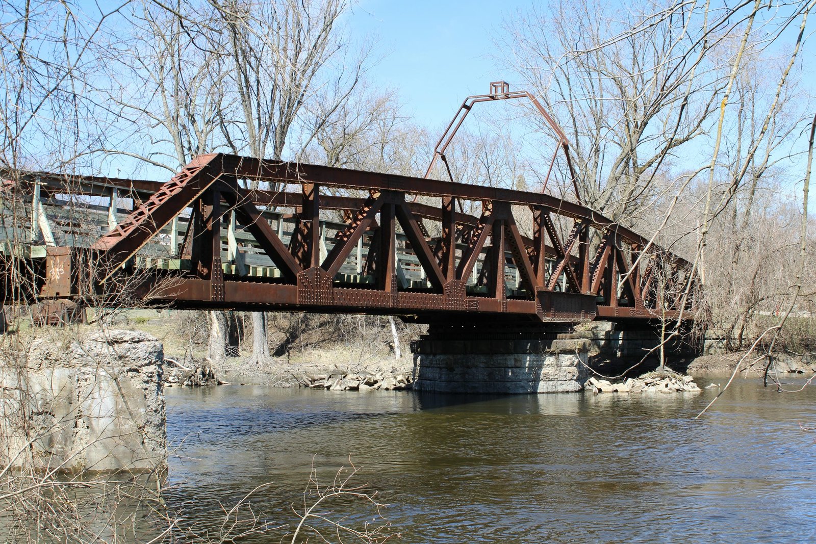 Main span